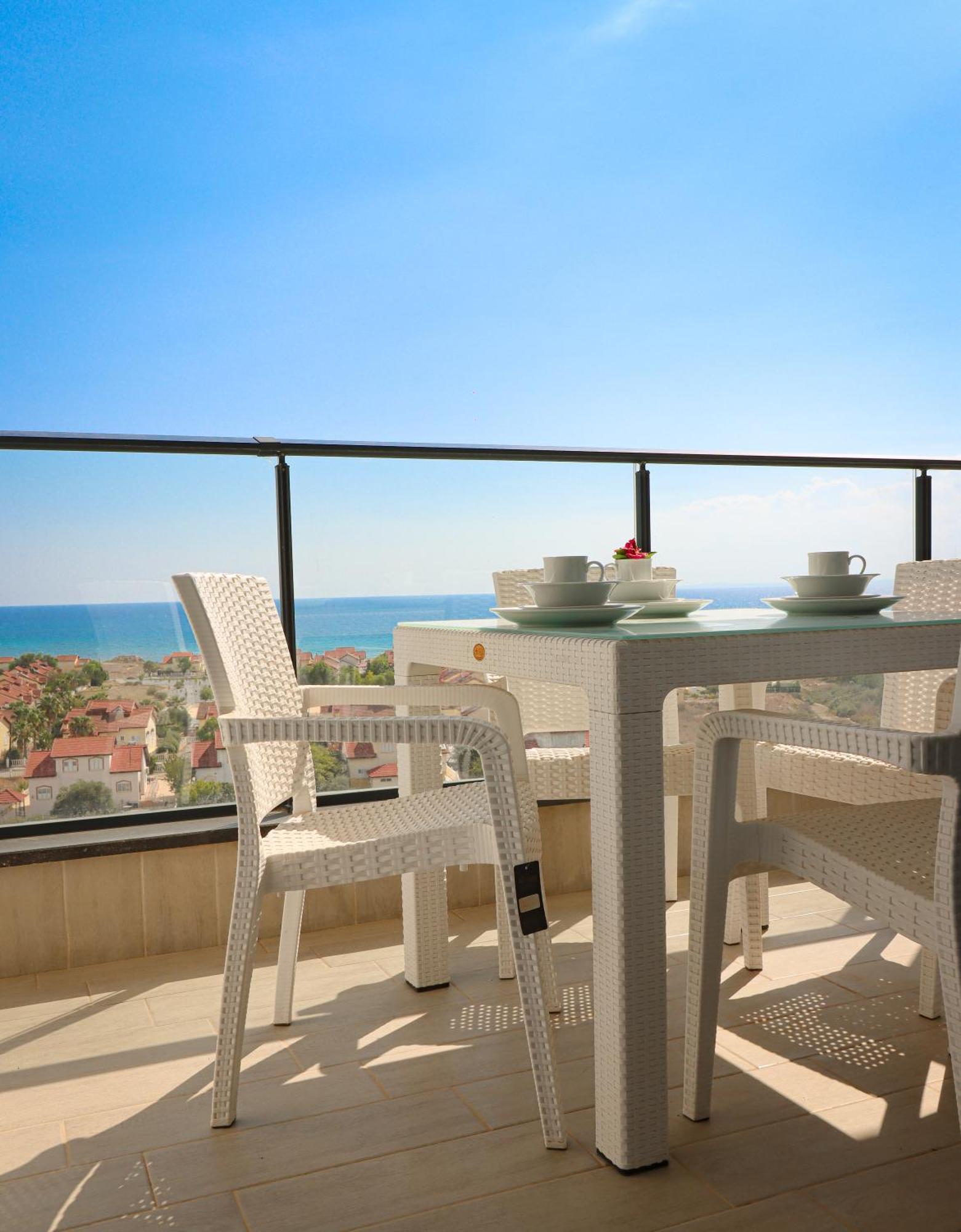Terra Apartments In Caesar Blue Resort, Fixed Lunch Till 3Pm, Gym, Heated Pool, Sauna, Kids Club Rizokarpaso Exteriér fotografie