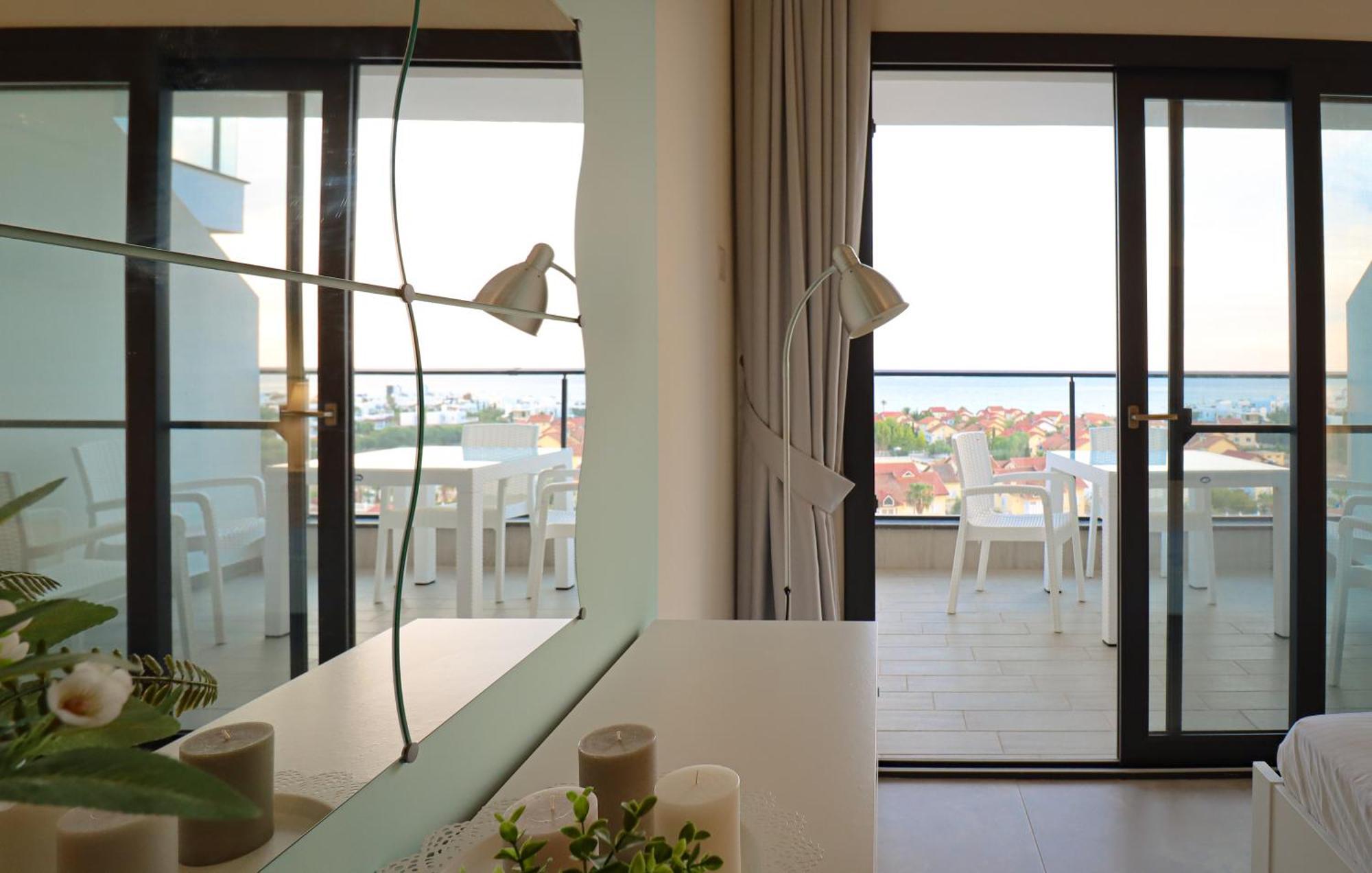 Terra Apartments In Caesar Blue Resort, Fixed Lunch Till 3Pm, Gym, Heated Pool, Sauna, Kids Club Rizokarpaso Exteriér fotografie